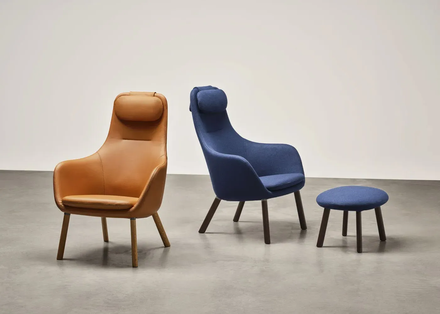 Lounge Chair with Oak Legs - Brown, Leather