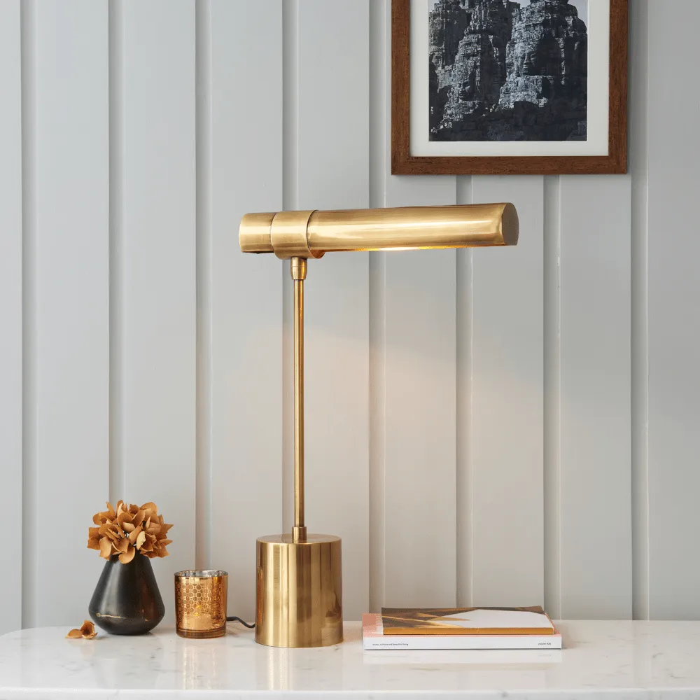 Colonial Style Table Lamp - Brass