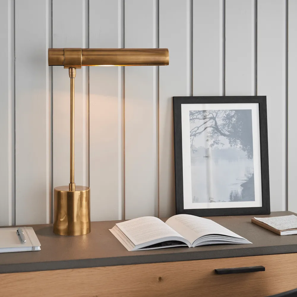 Colonial Style Table Lamp - Brass
