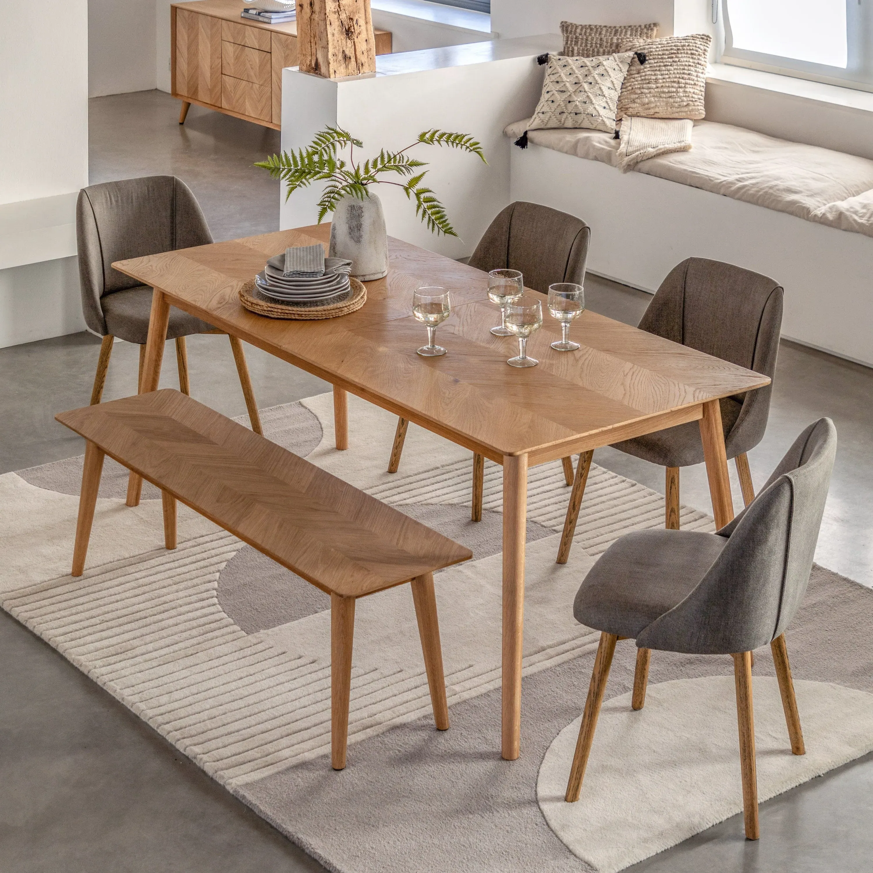 Extending Dining Table - Oak, Solid Wood image