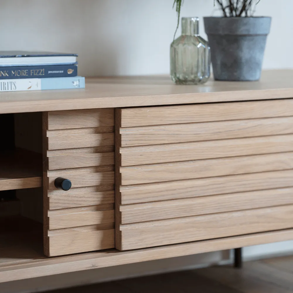TV Cabinet with Clean Lines - Oak, Solid Wood