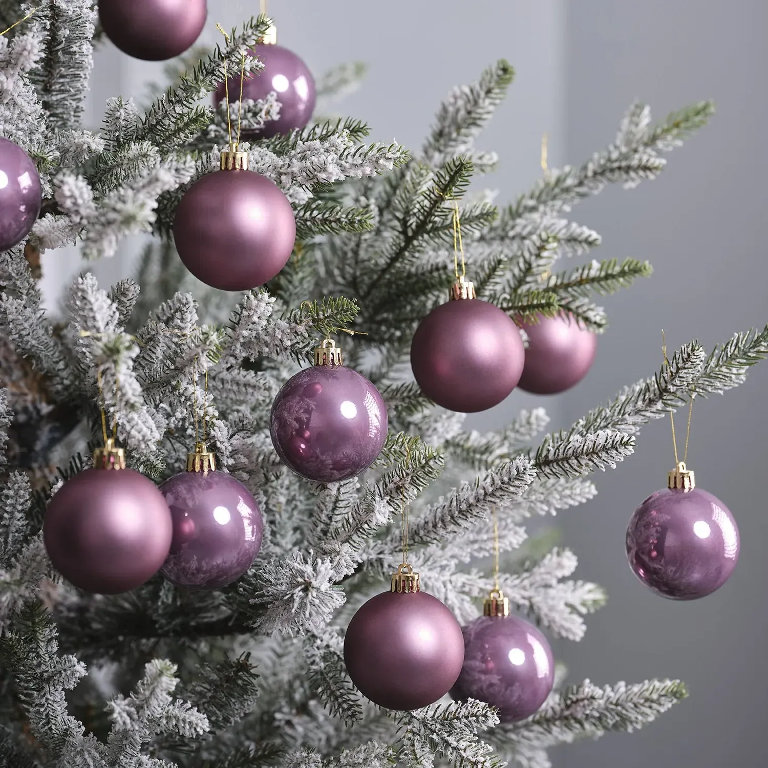 12-Piece Christmas Baubles Set - Dark Pink image