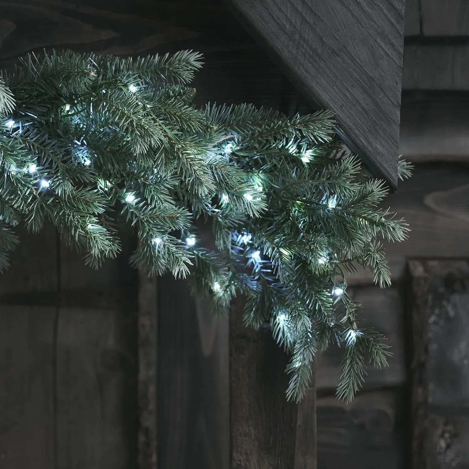 1.5m LED Christmas Garland - Dual Color, Micro