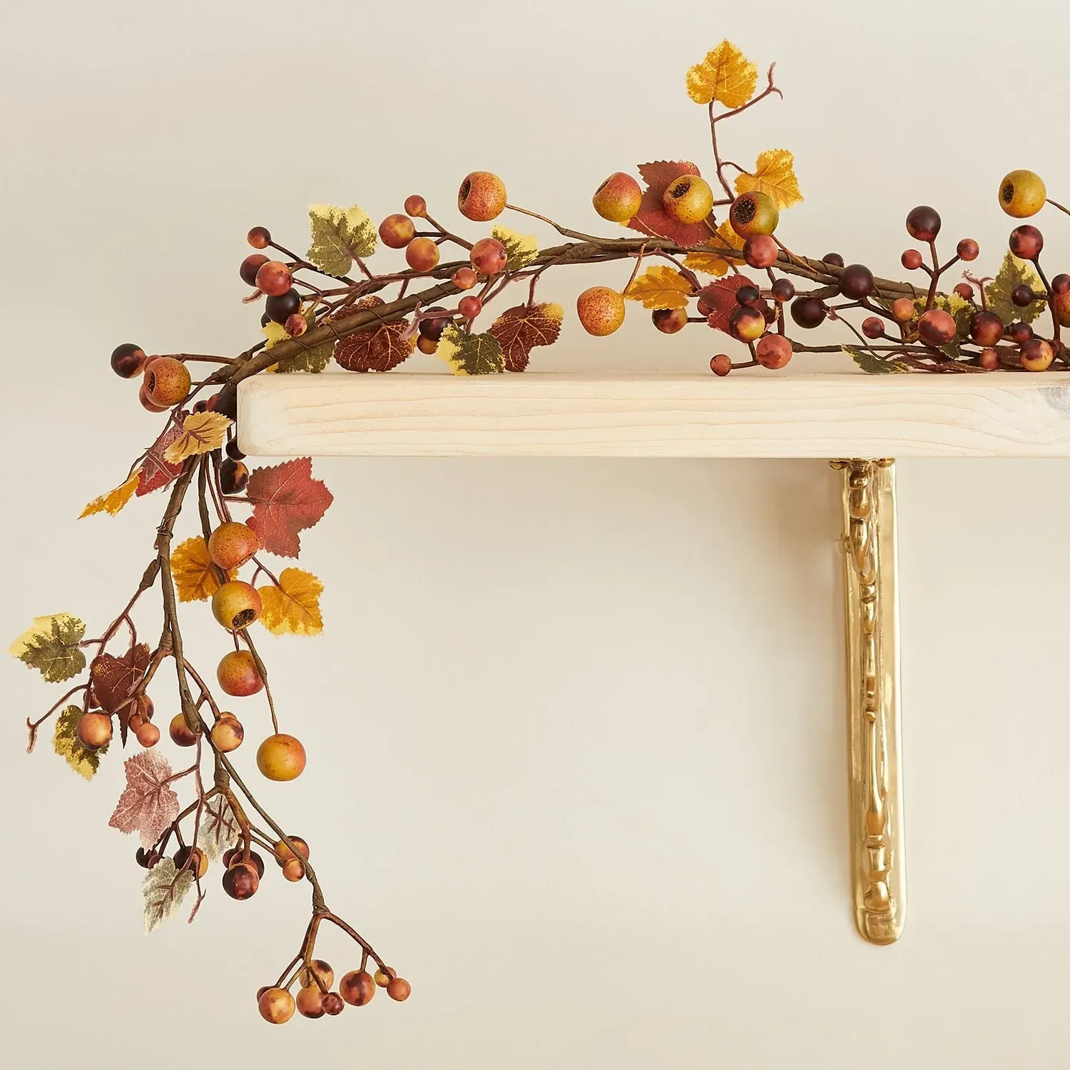 1.5m Pre-Lit Autumn Garland - Warm White