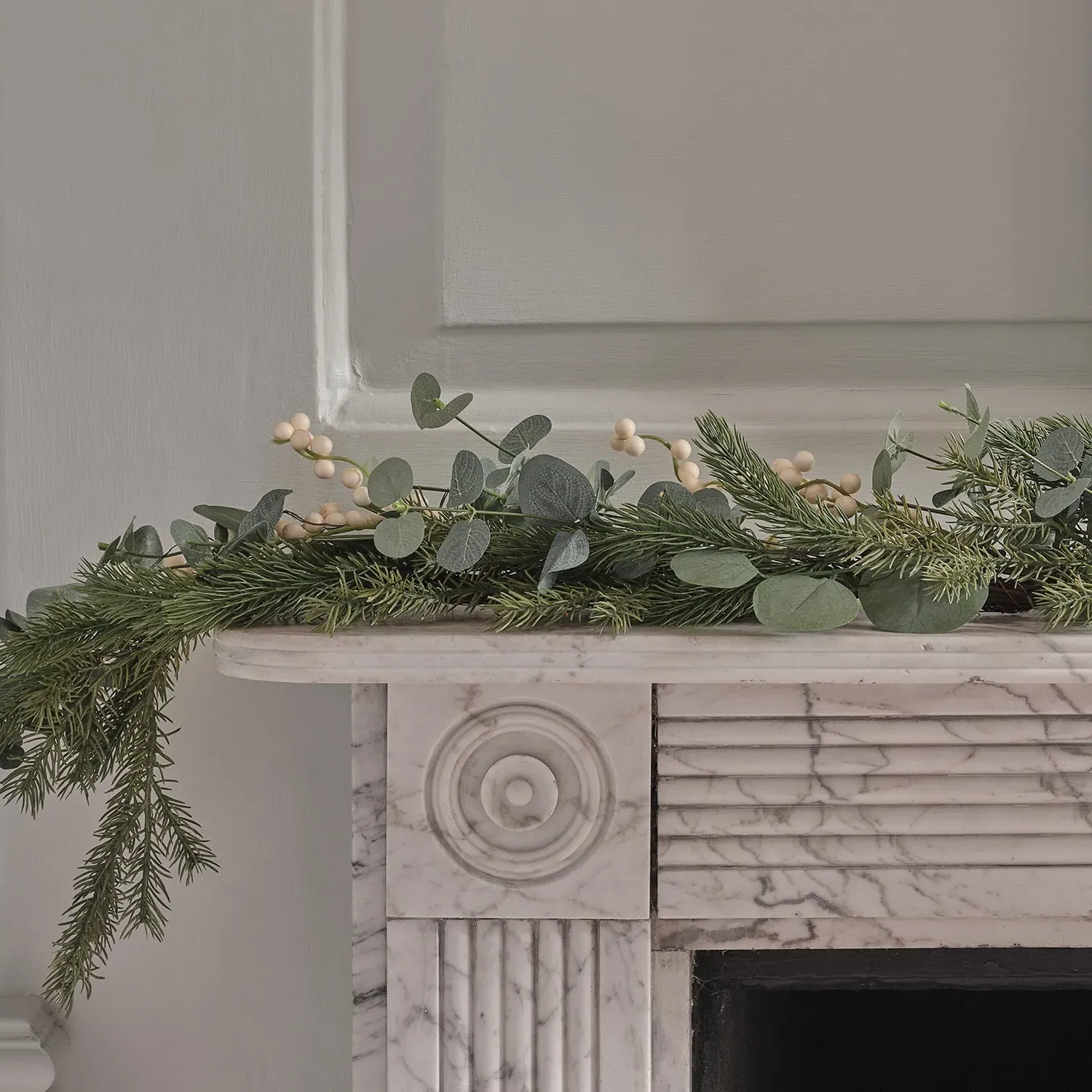1.5m Pre-Lit Christmas Garland - Green, Eucalyptus