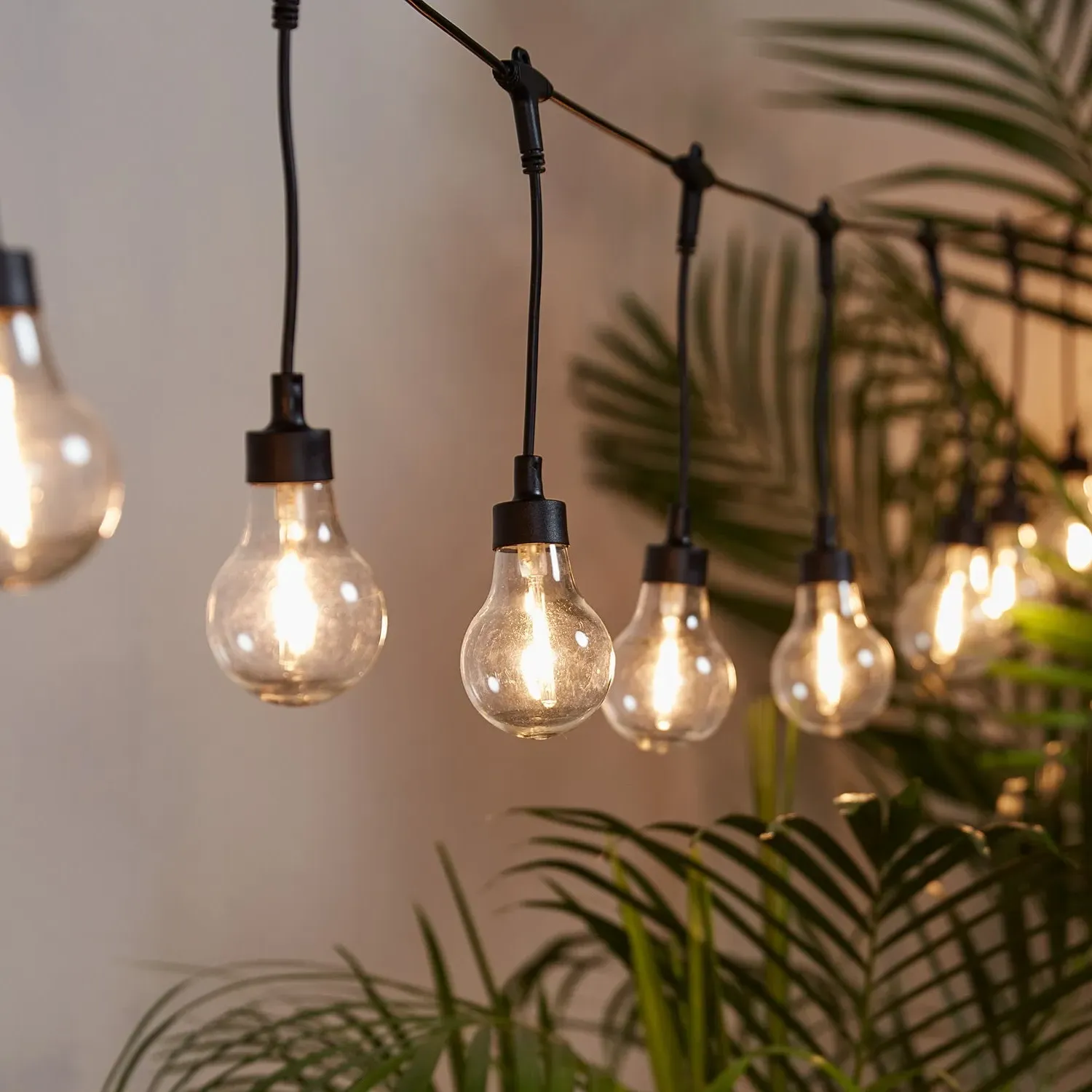 20-Bulb Premium Solar Festoon Lights - Warm White