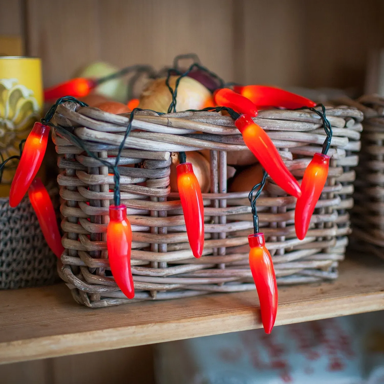 20 Chilli Pepper Fairy Lights - Red, LED image