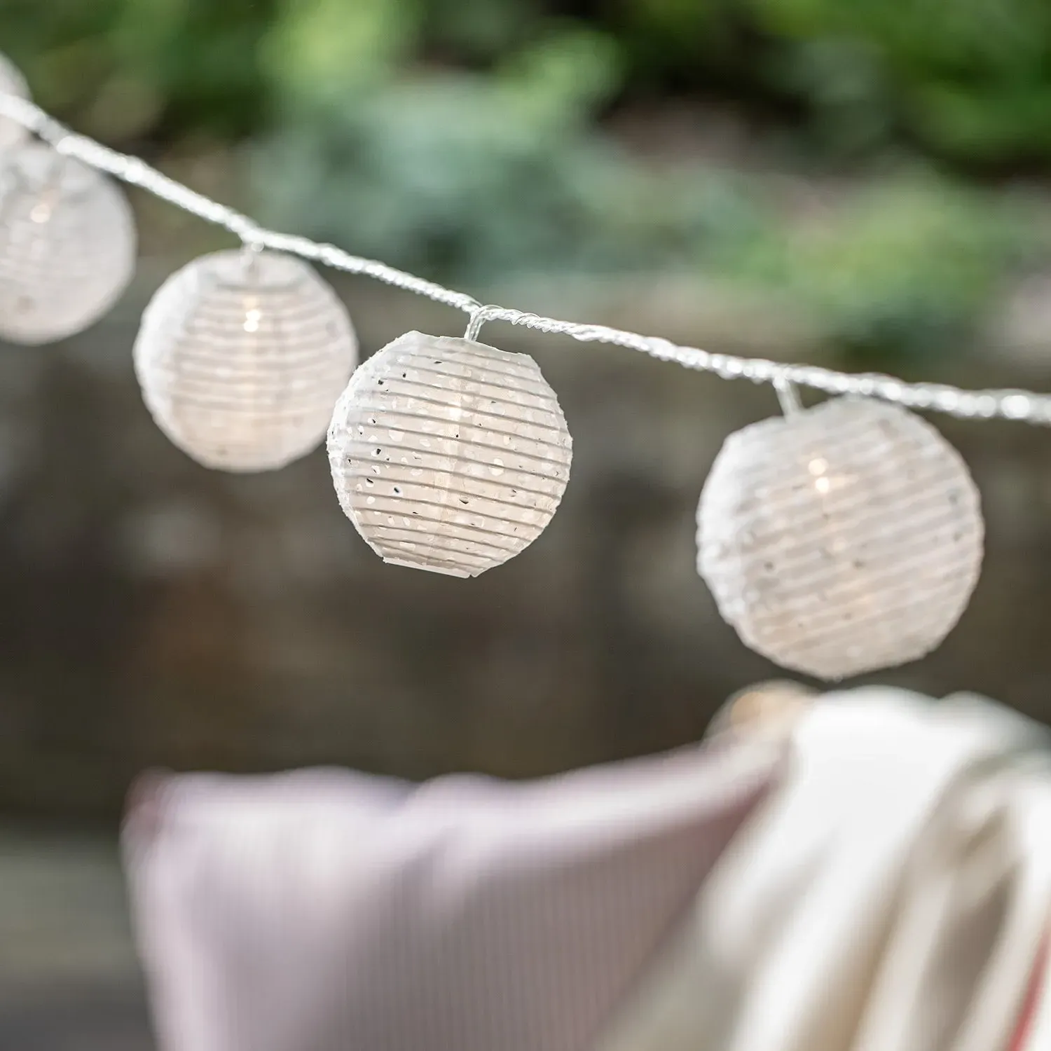 20-Light Lantern String Lights - Warm White, PVC