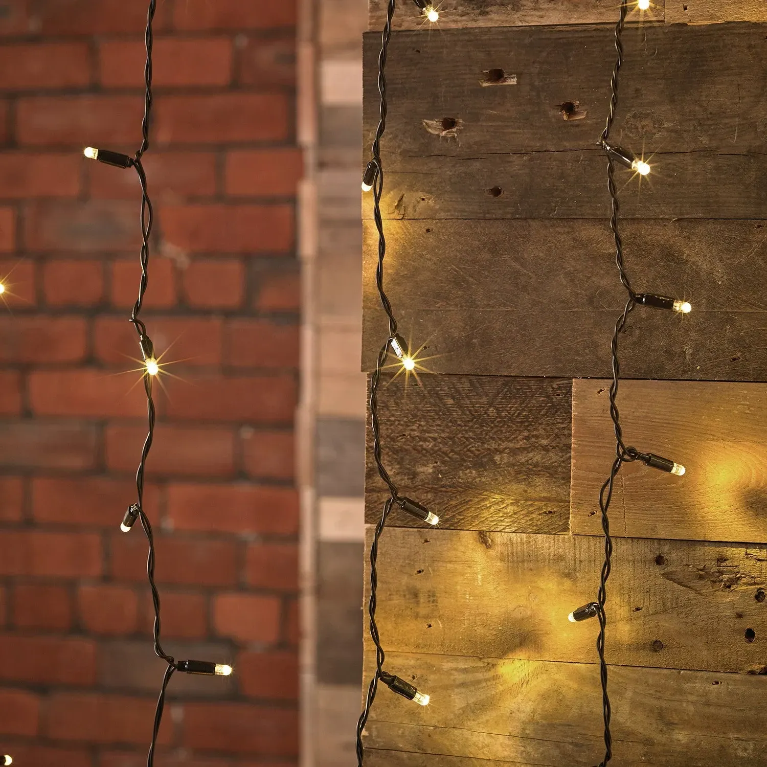 2m Curtain Lights Connectable - Warm White