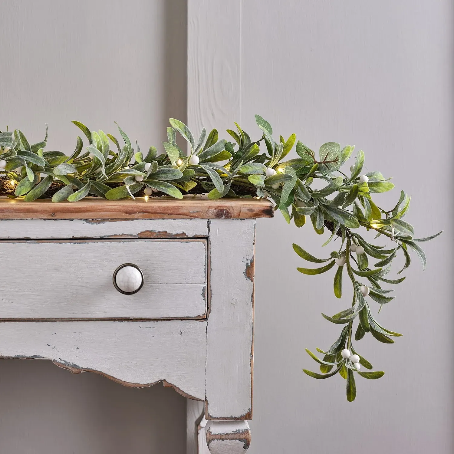 2m Pre-Lit Christmas Garland - Green, Eucalyptus