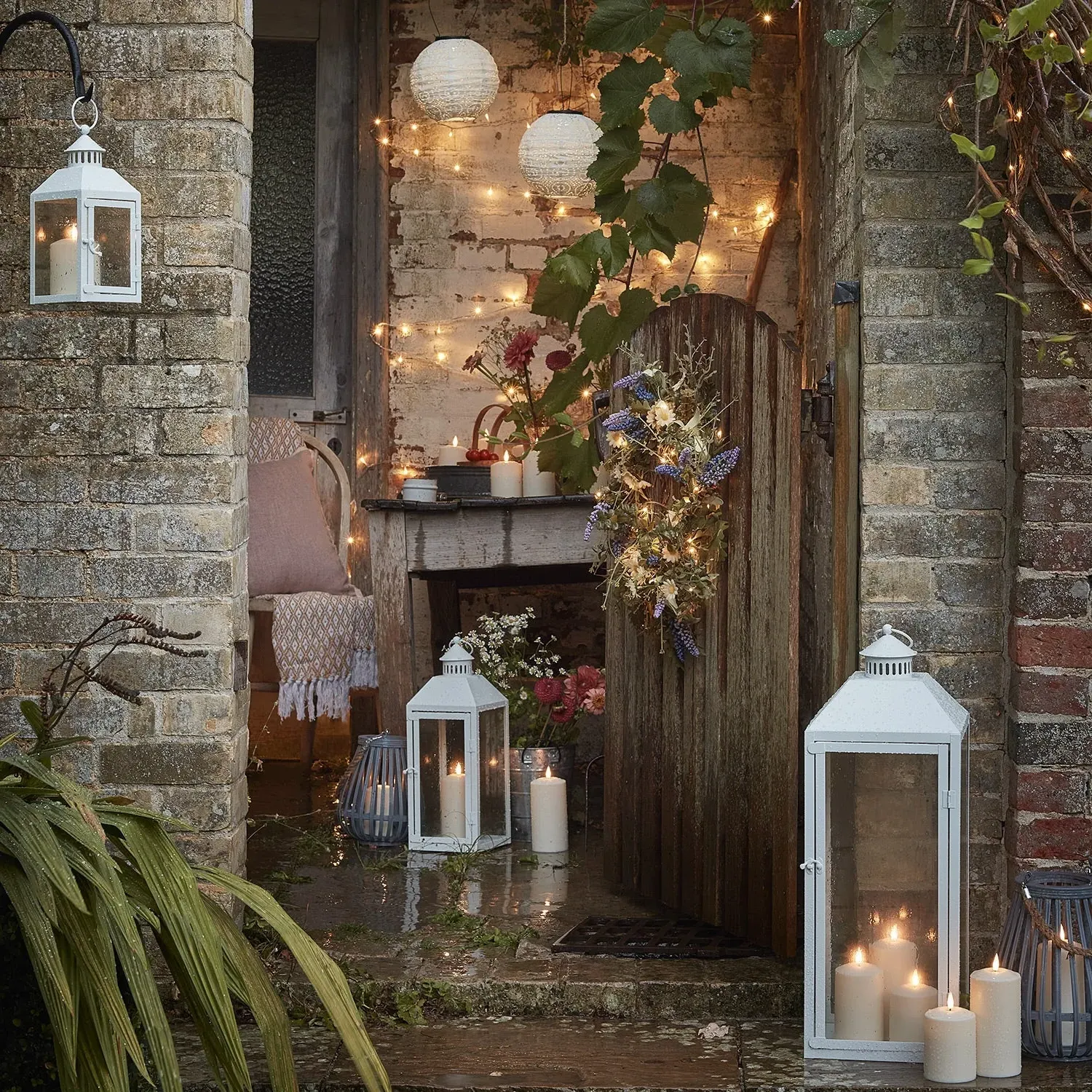 3-Piece Garden Lantern Set - White, Metal