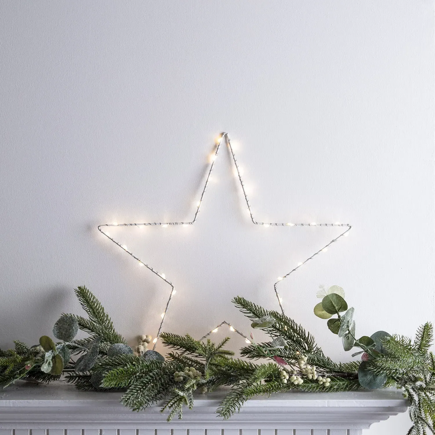 34cm Star Window Light - Warm White, Metal image