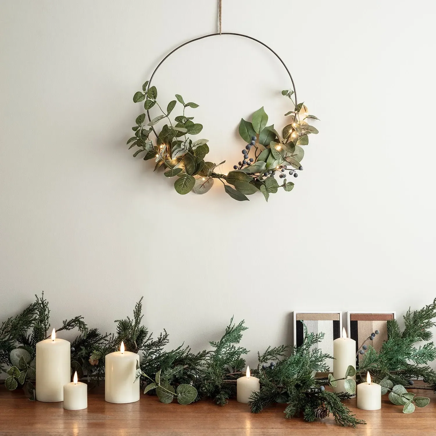 35cm Half Christmas Wreath Bundle - Eucalyptus