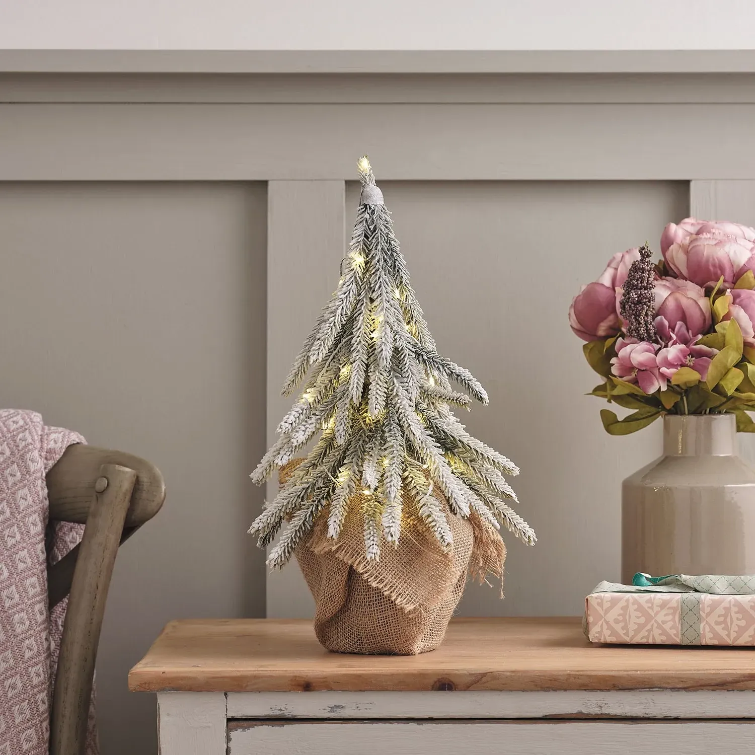 40cm Pre-Lit Christmas Tree - Warm White, Faux image