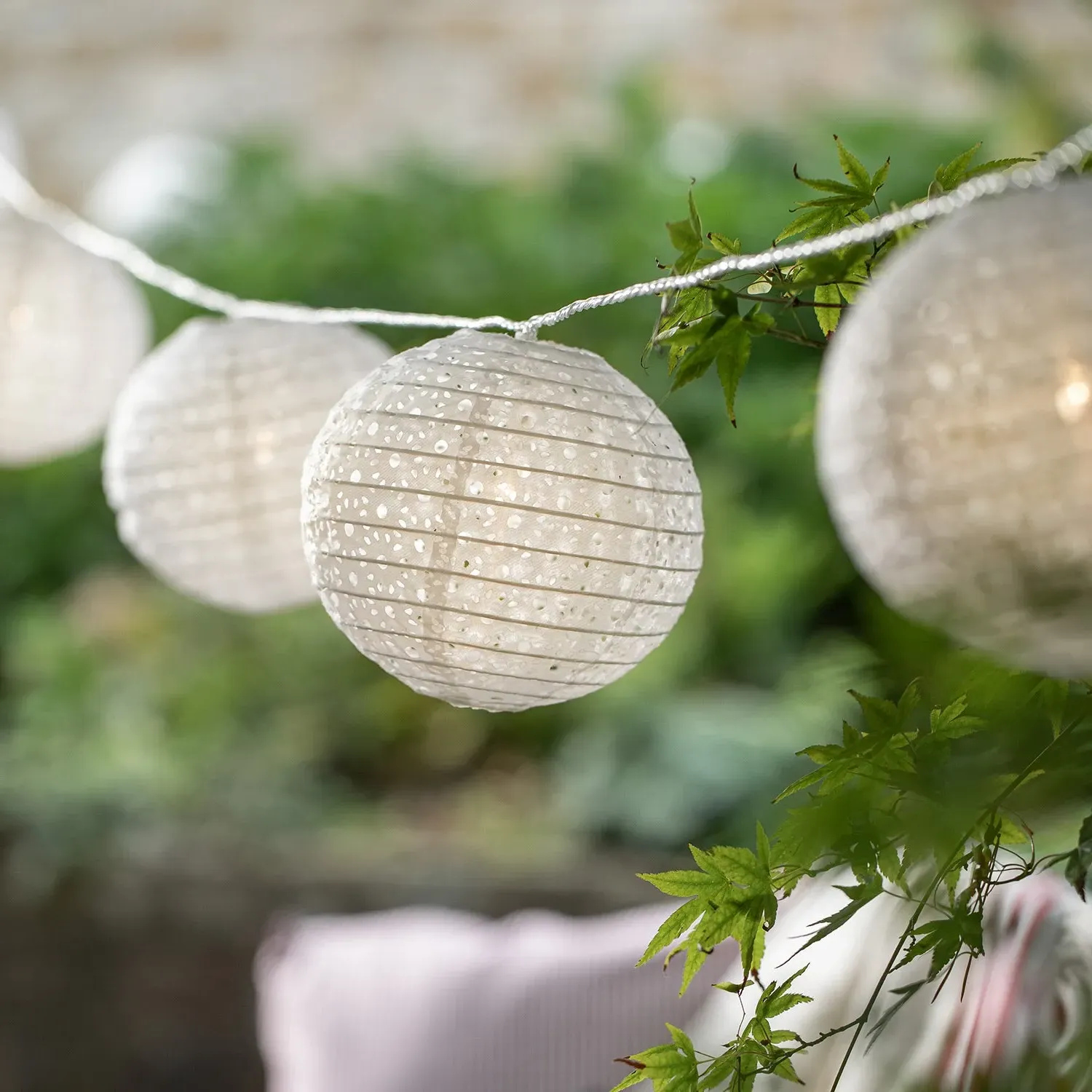 4m Cut Out Lantern String Lights - Warm White image