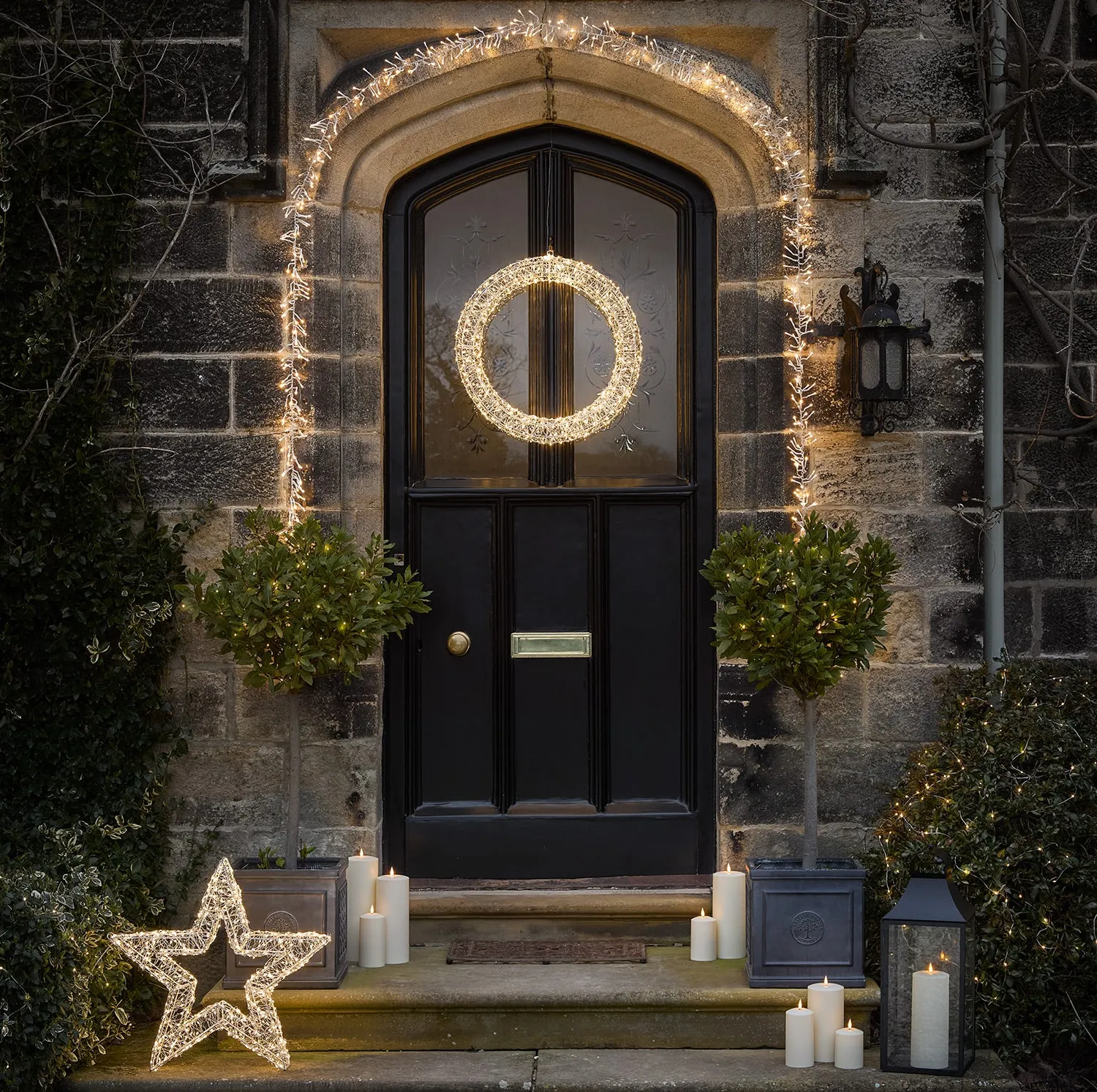 58cm LED Wreath Light - Warm White, Wire