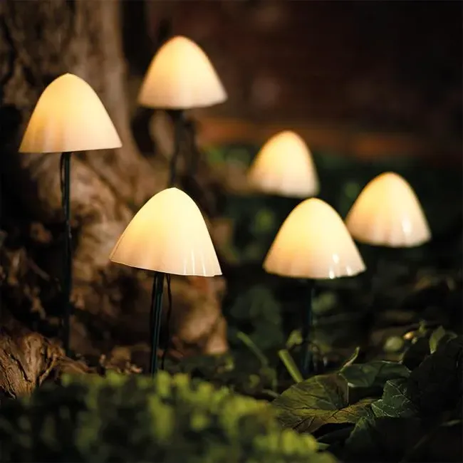 6-Light XL Mushroom Solar Lights - Warm White image