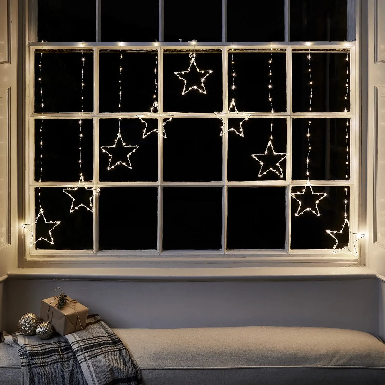 9-Star Christmas Window Light - Warm White, Metal