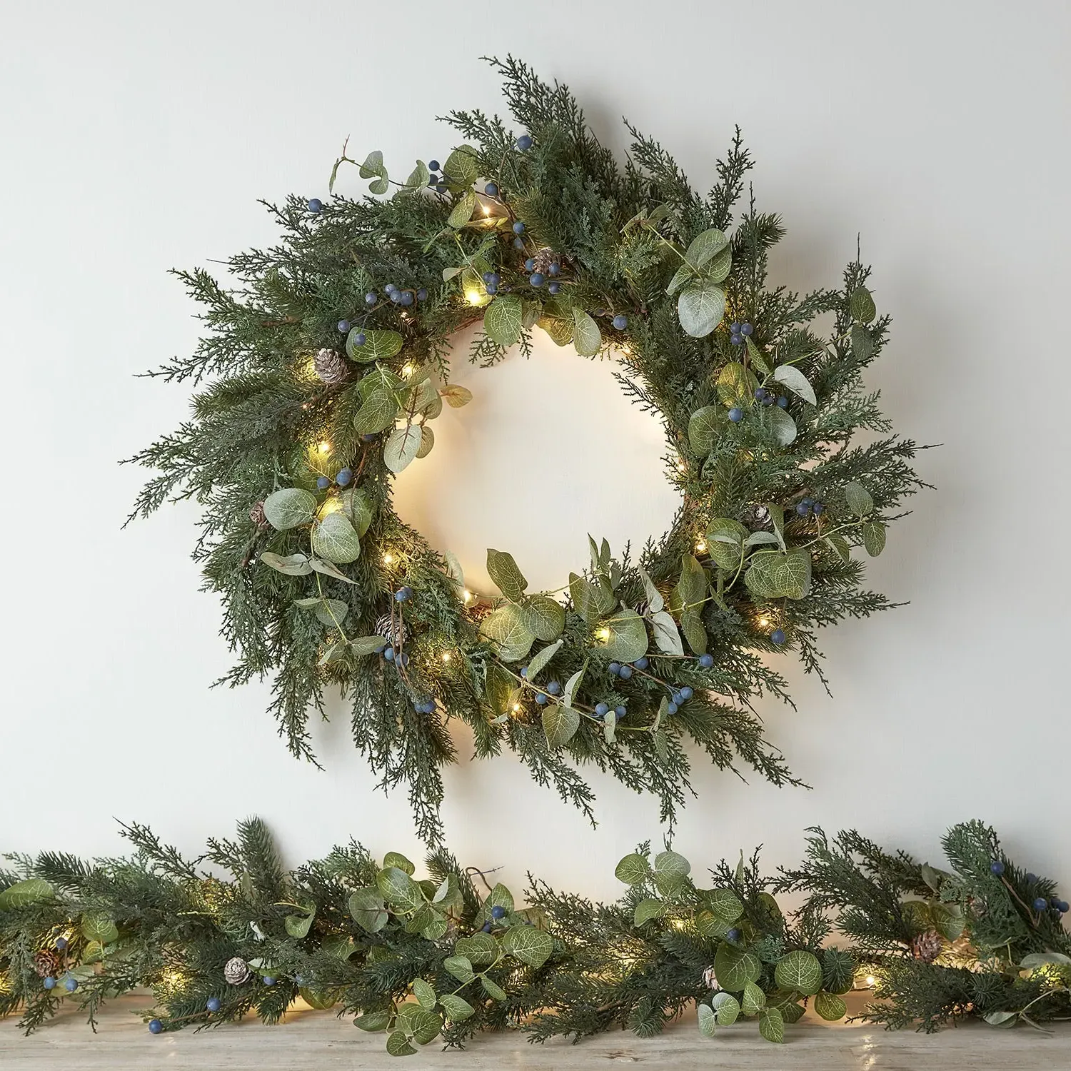 Christmas Wreath & Garland Bundle - Berry