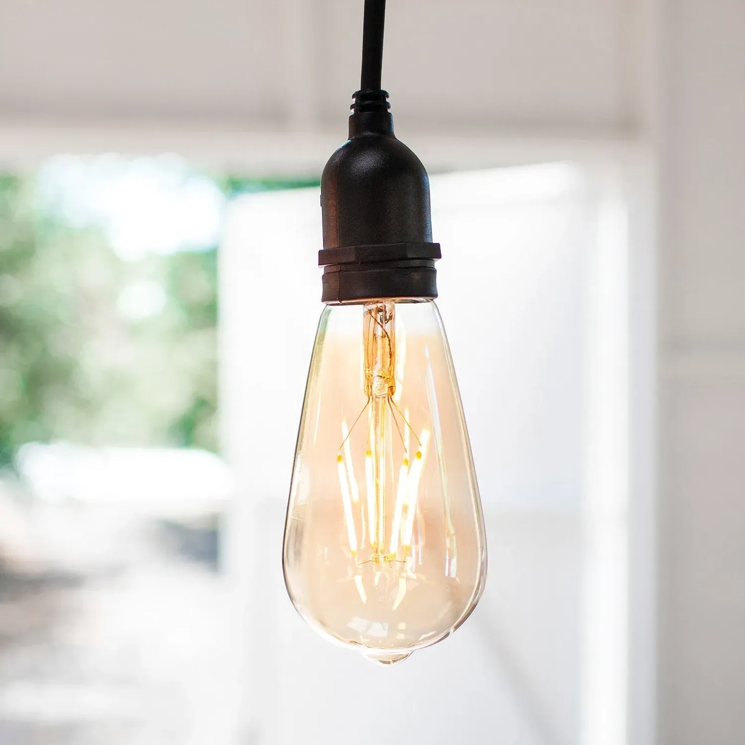 E27 LED Filament Bulb - Amber, Glass image