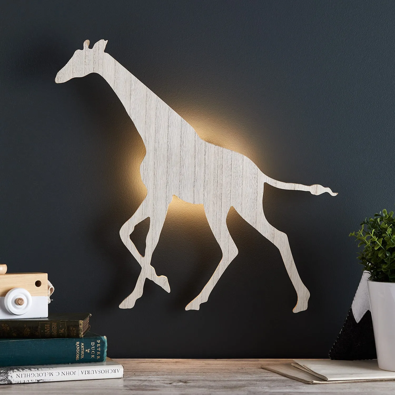 Giraffe Wall Light with Timer - Warm White, Wood