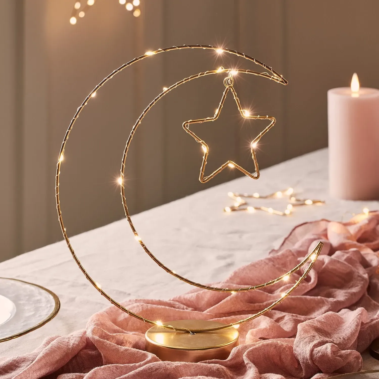Moon Star Light Table Decoration - Gold, Metal image
