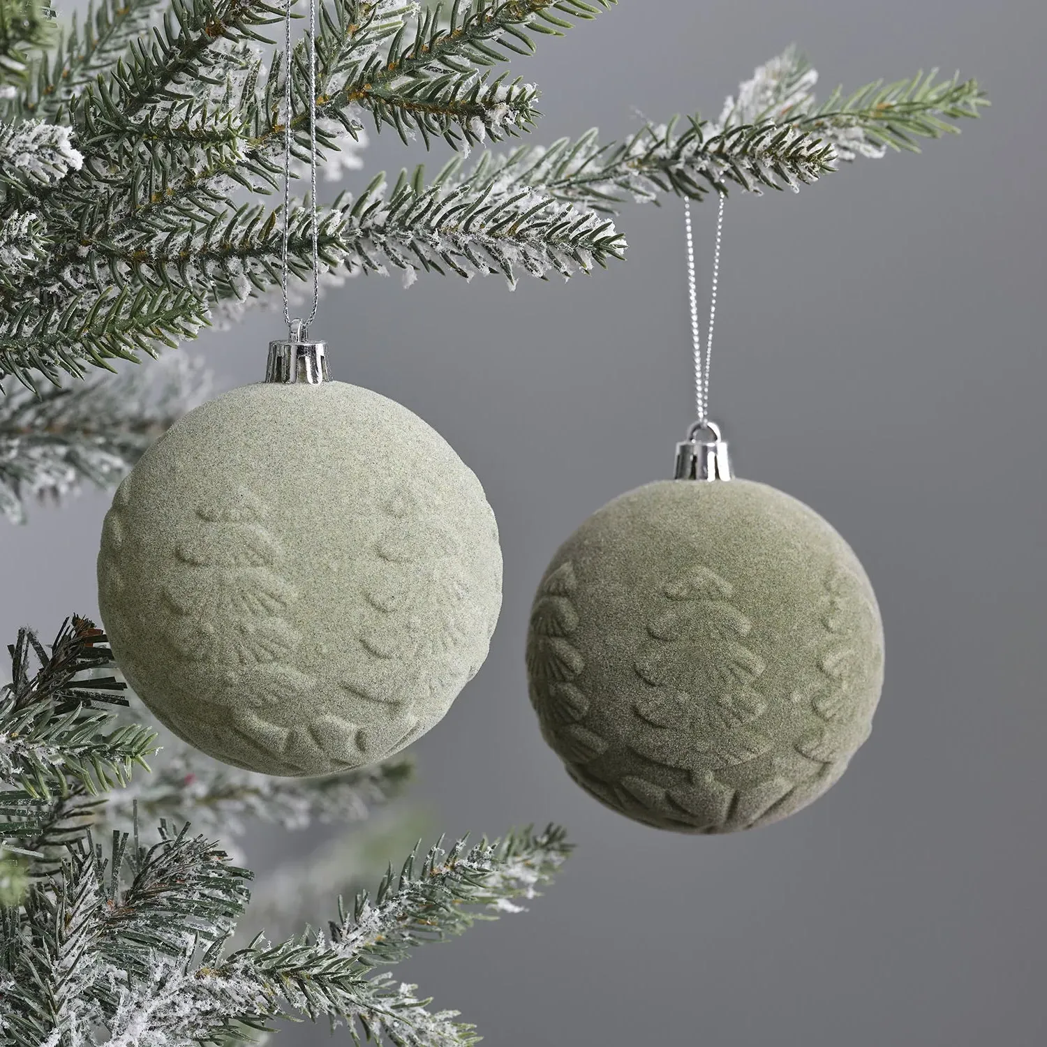 Set of 2 Christmas Baubles - Green, Velvet image
