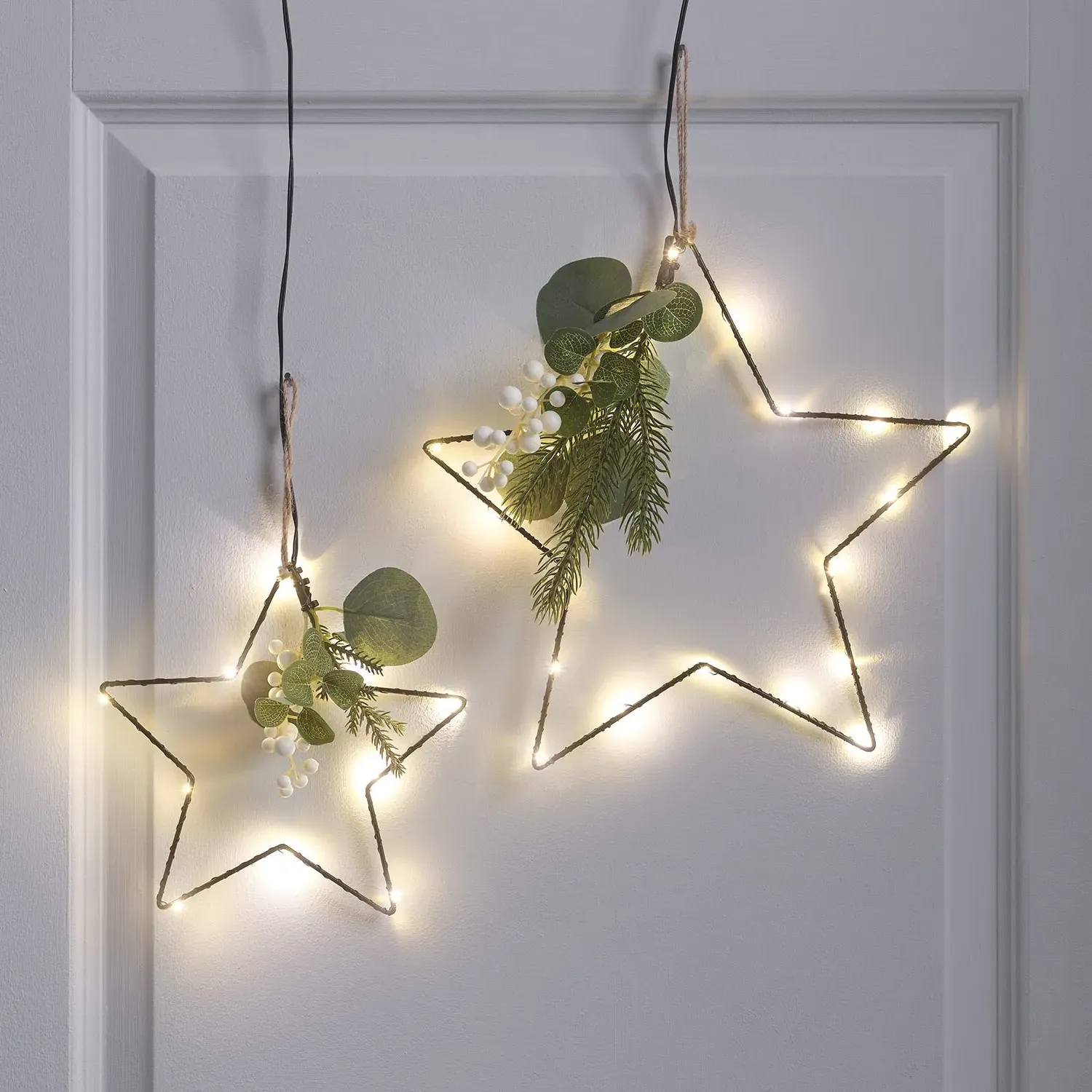 Set of 2 LED Star Lights with Foliage - Black Iron image