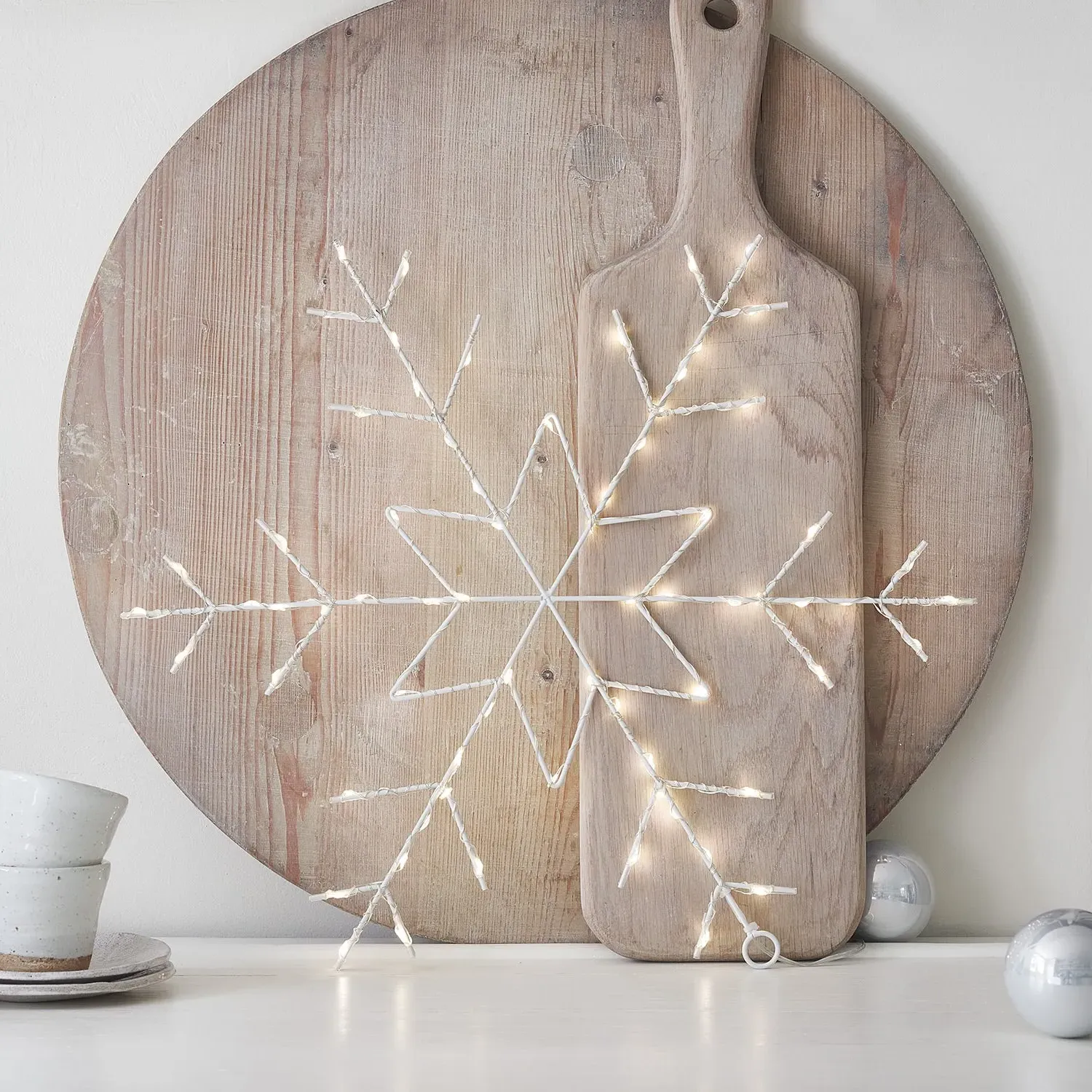 Snowflake Christmas Window Light - White, Metal image