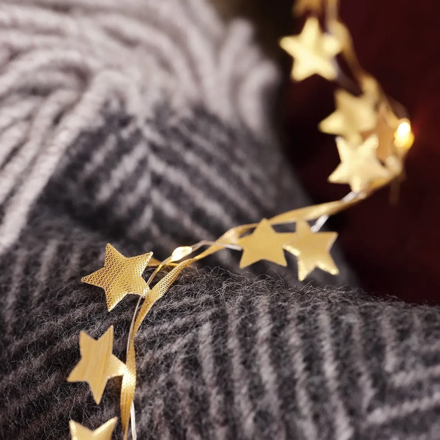 Star LED Garland with Timer - Gold, Fabric