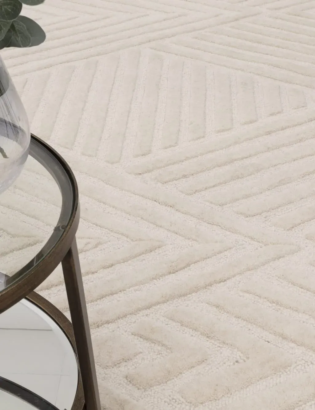 Large Rug with Chevron Design - Ivory, Wool image