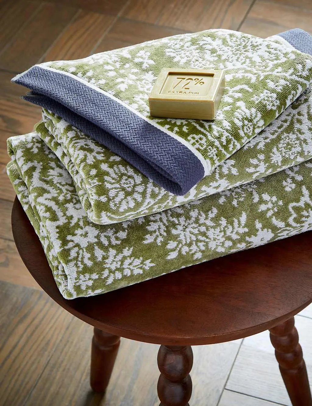 Hand Towel Paisley Print - Green Mix image