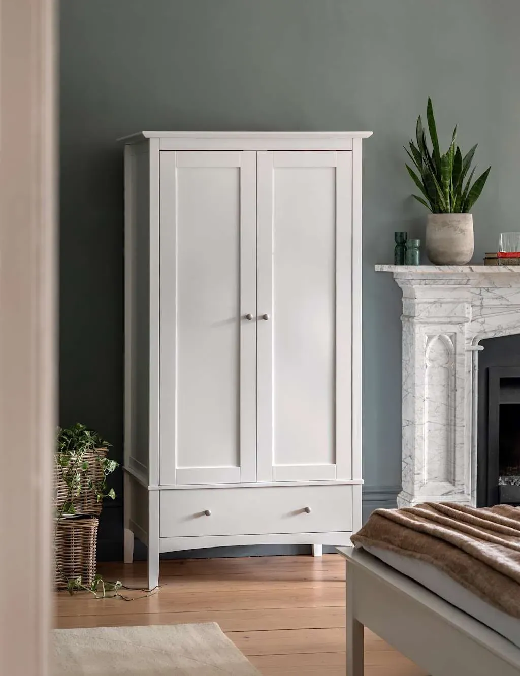 Double Wardrobe with Drawer - Soft White, Wood image