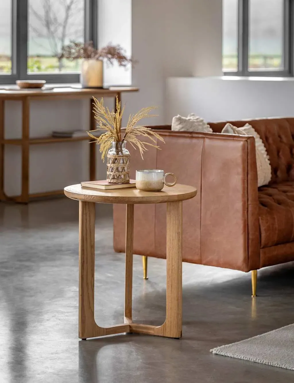 Round Side Table - Natural, Oak image