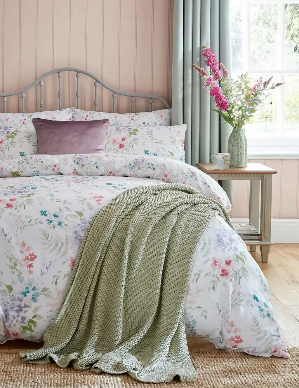 Double Bedding Set Floral Print - White Mix, Cotton image