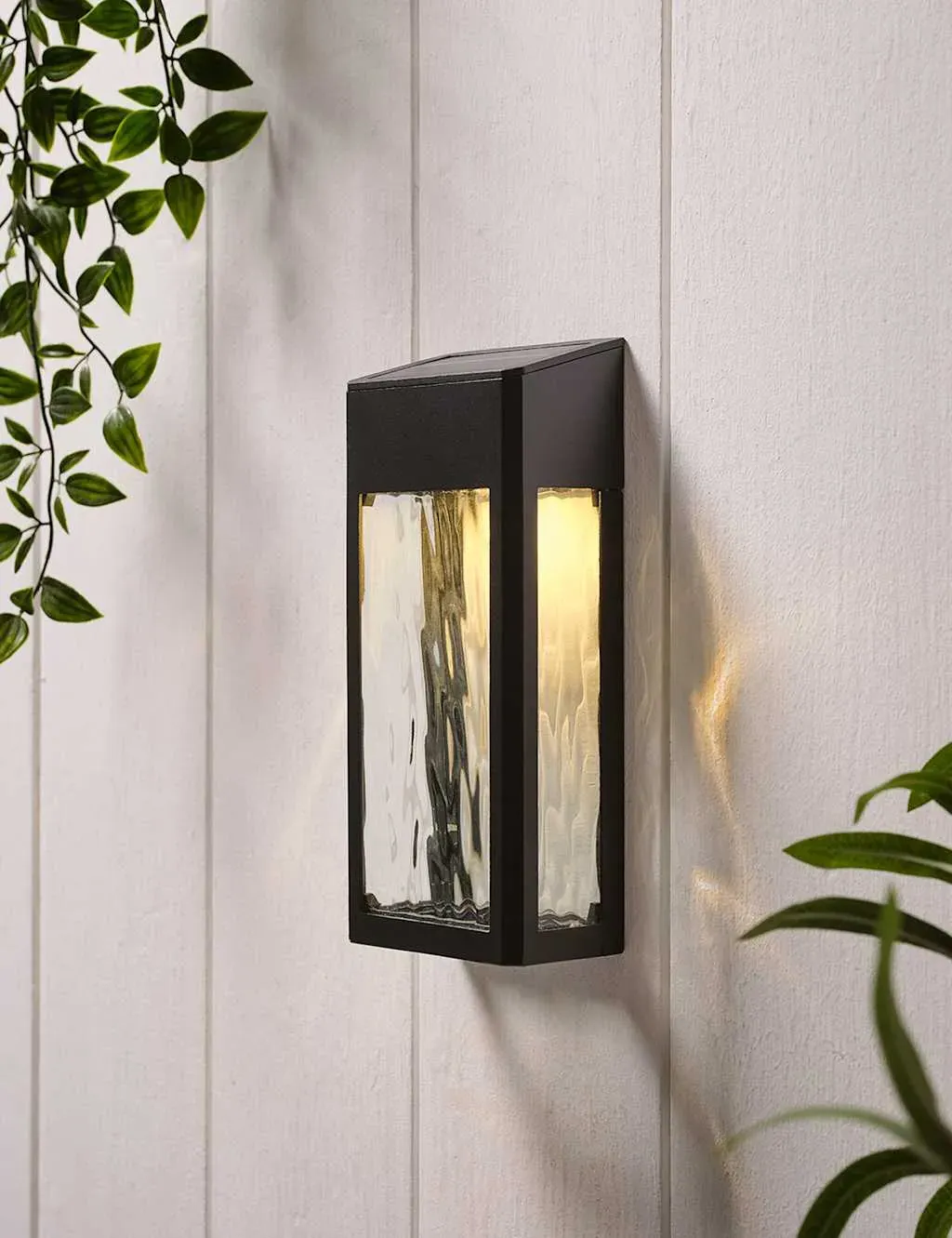 Solar Wall Light with Crackle Glass - Black image
