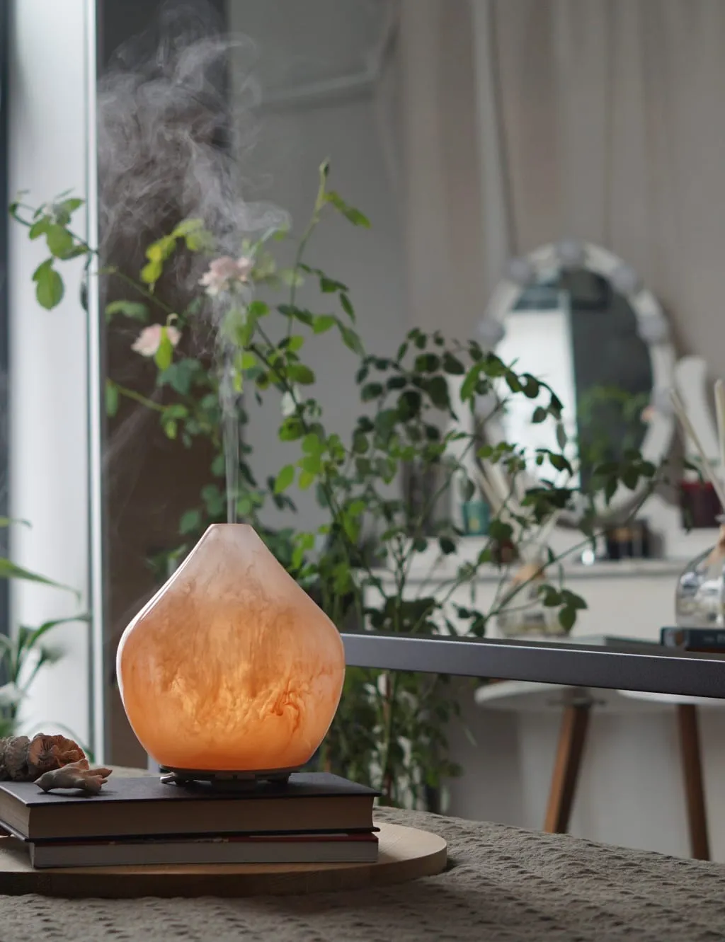Gem Aroma Electric Diffuser - Dusky Pink, Polyresin