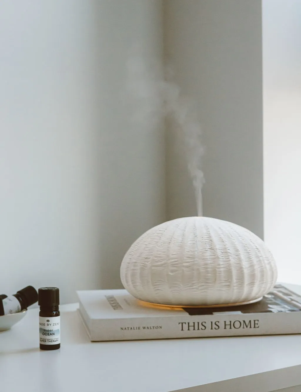 Oceania Aroma Electric Diffuser - White, Ceramic image