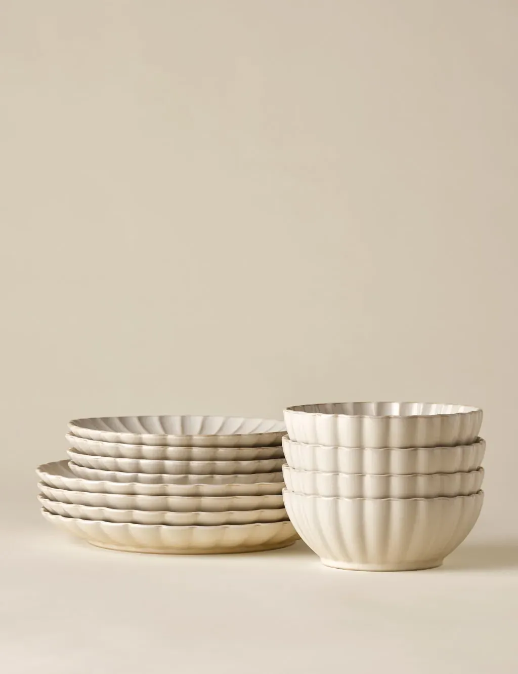12-Piece Scallop Dinner Set - Natural, Ceramic image