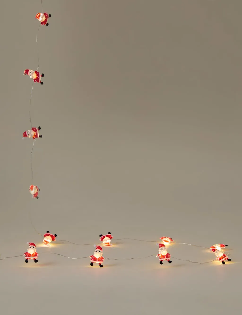 20 LED String Lights Santa Design - Red Mix
