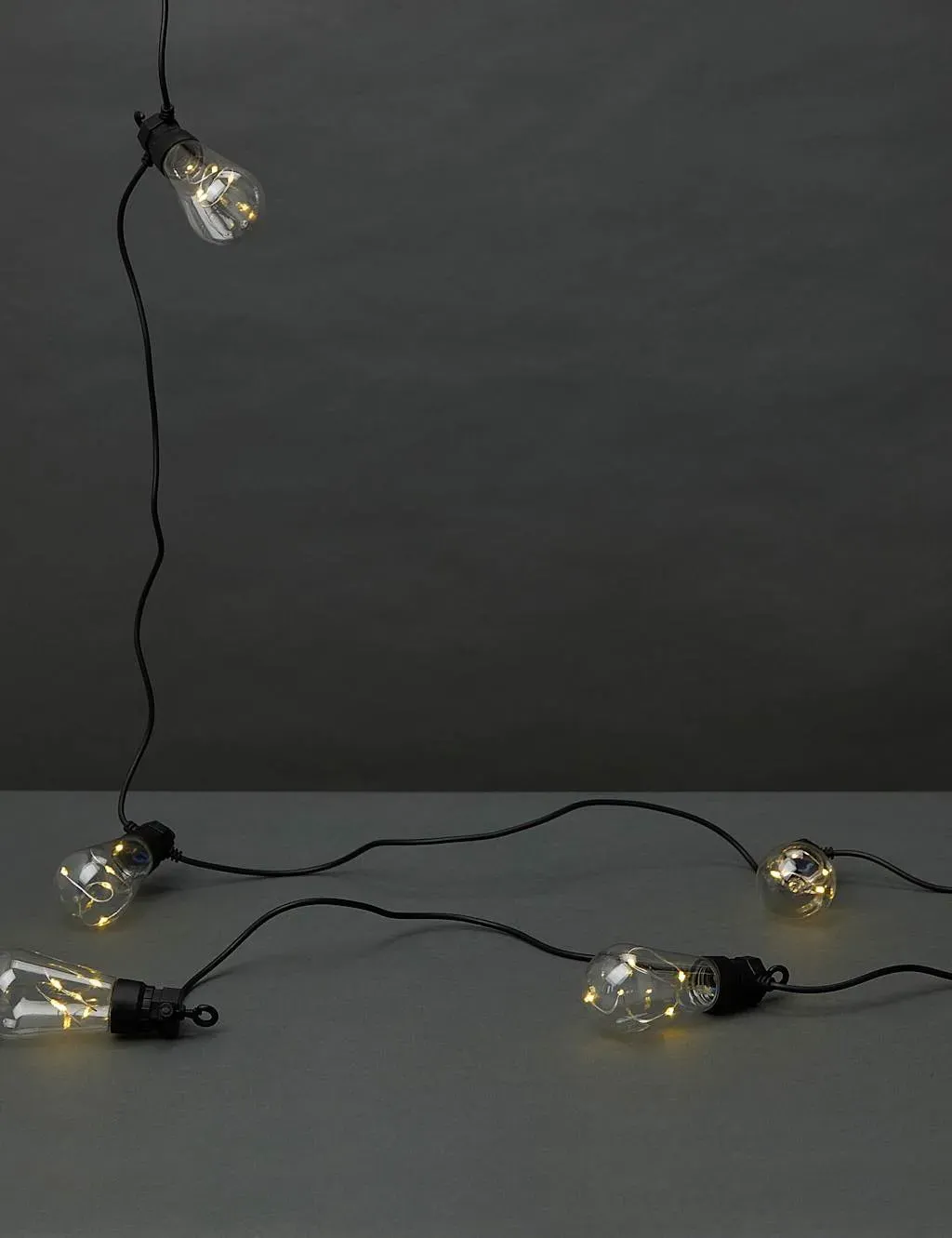 20-Light Solar Festoon String - Black image