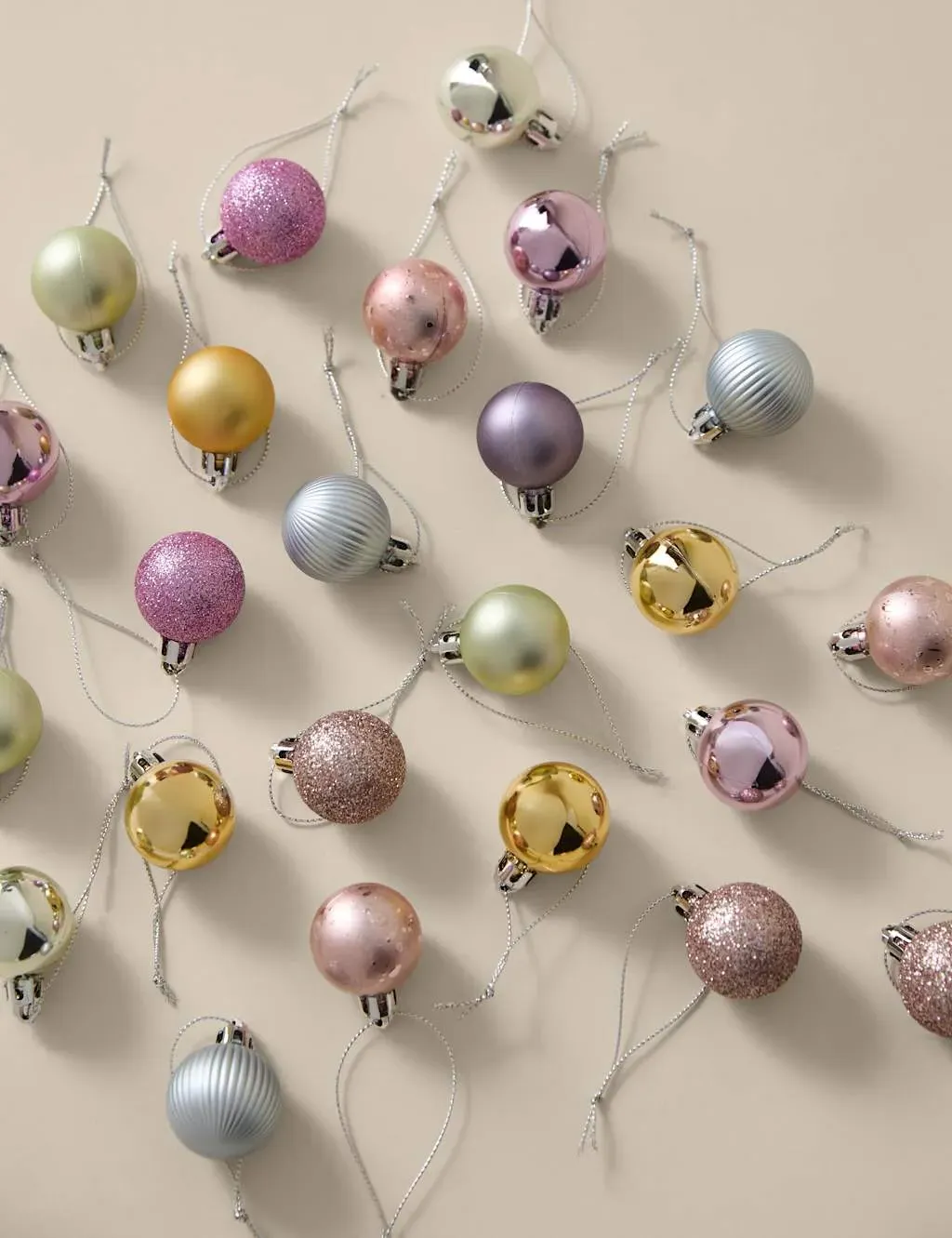 49pk Mini Christmas Baubles Shatterproof - Multi