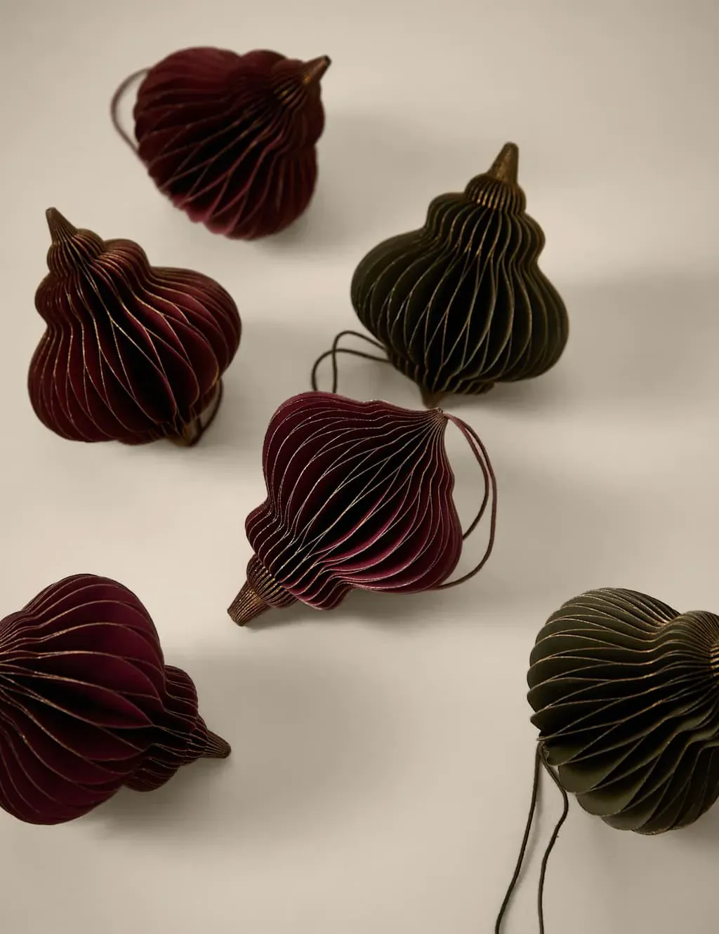 6-Pack Hanging Baubles - Multi, Paper image