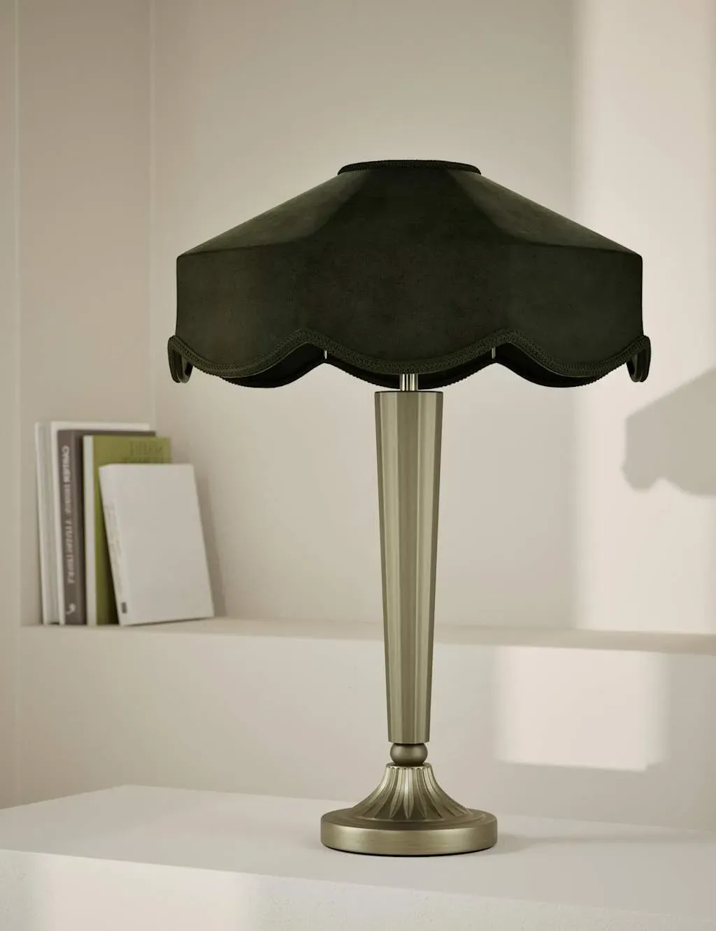 Deco Velvet Scallop Table Lamp - Dark Green image
