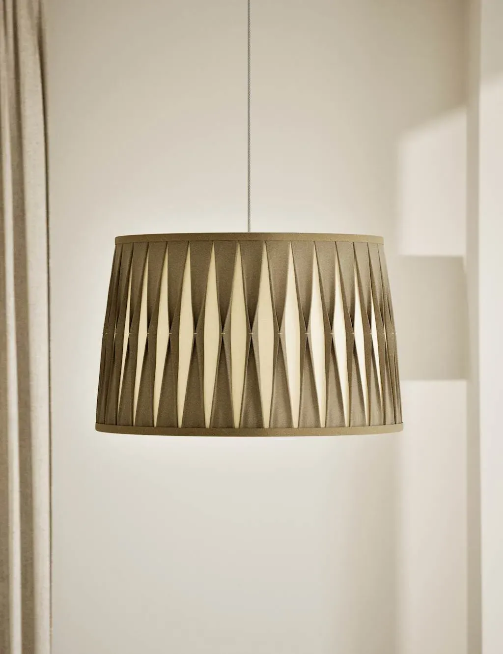Drum Lampshade with Pinch Pleat - Natural, Fabric image
