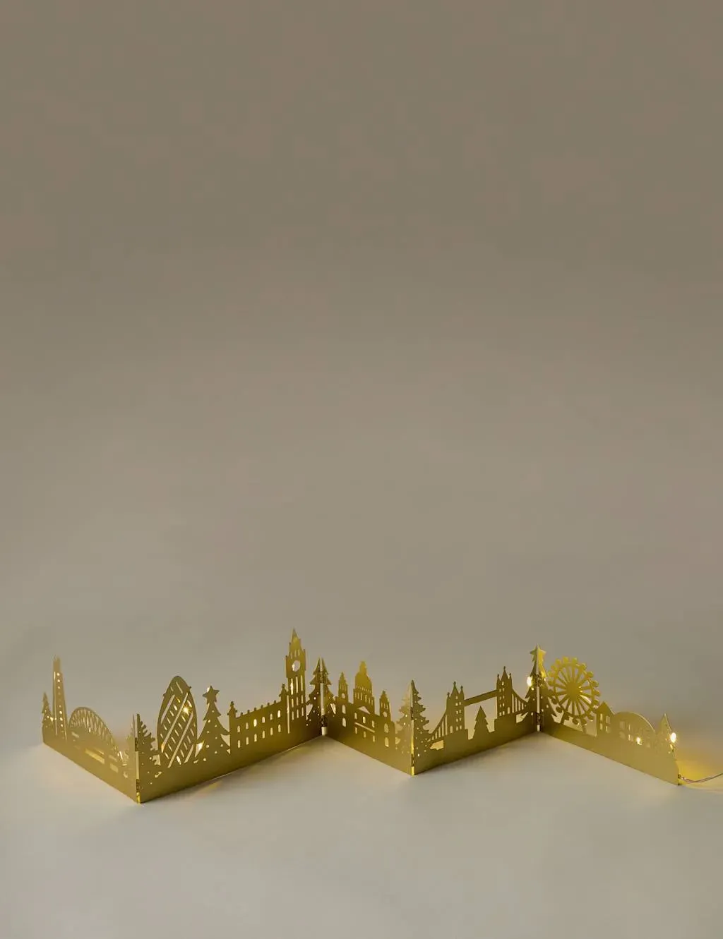 Foldable Light Up London Scene Decoration - Multi image