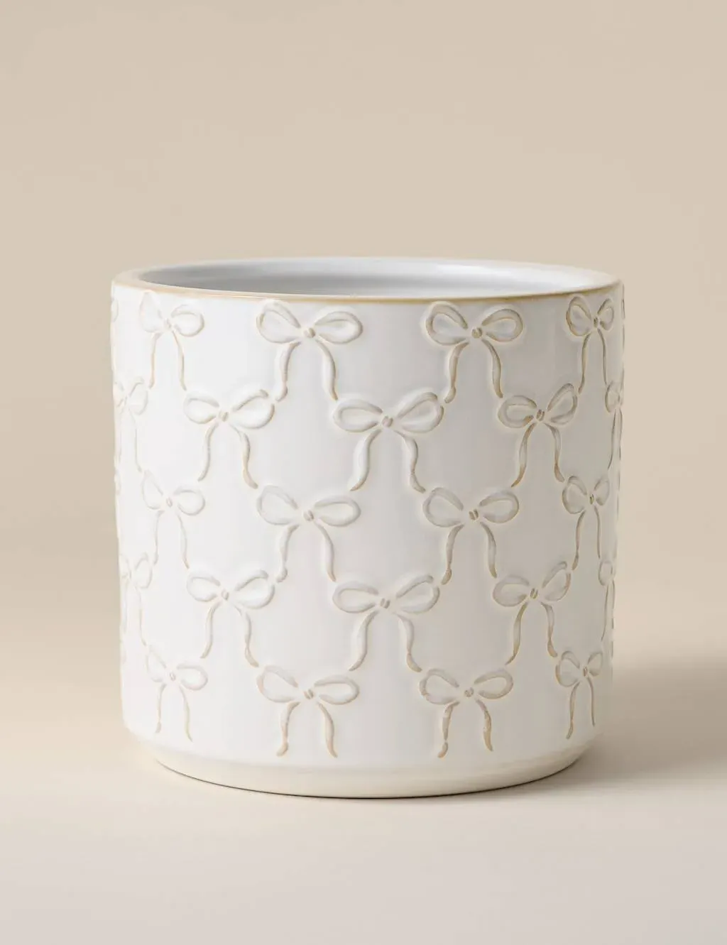 Round Ceramic Planter with Bow Pattern - White