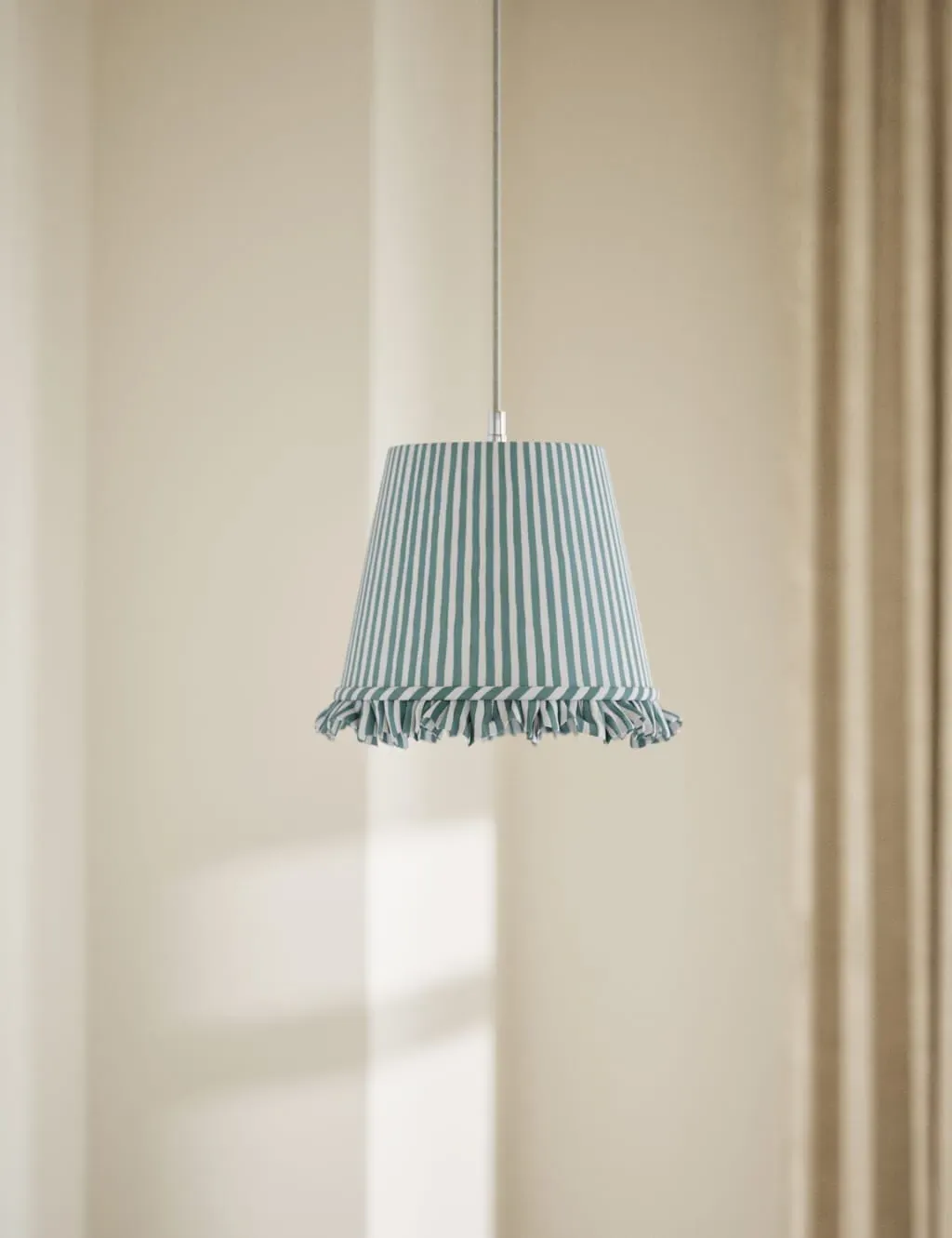 Ruffle Edge Lamp Shade with Stripes - Cotton image