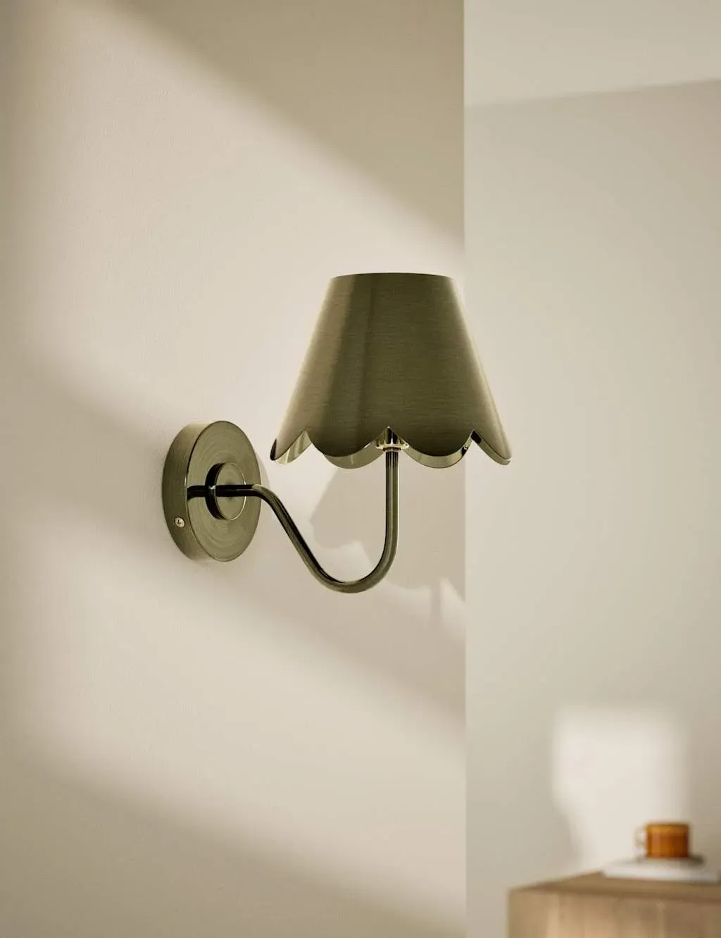 Scallop Wall Light - Antique Brass, Metal image