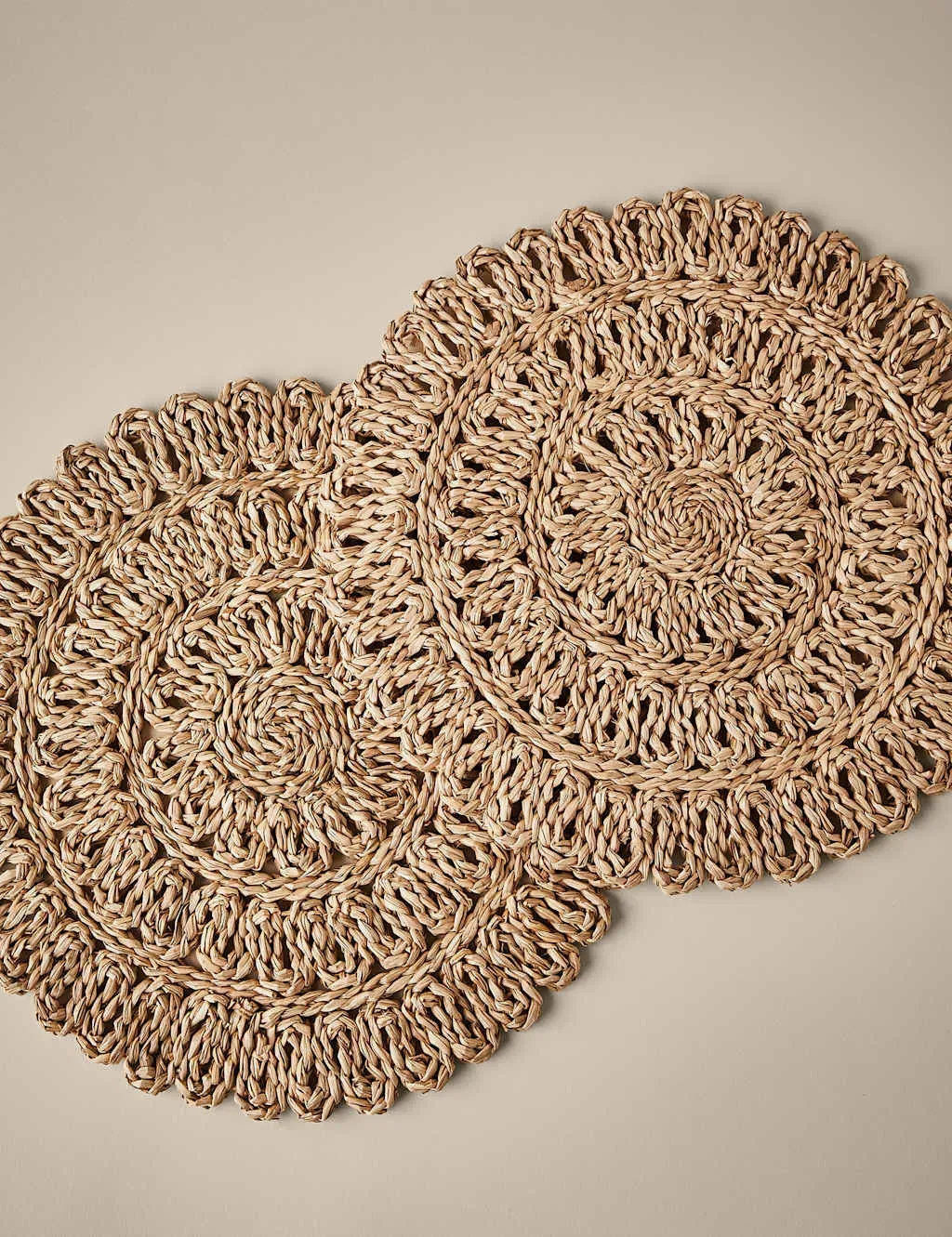 Set of 2 Floral Rattan Placemats - Natural